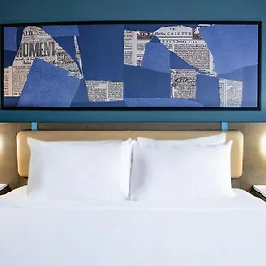 Hotel Halifax Отель