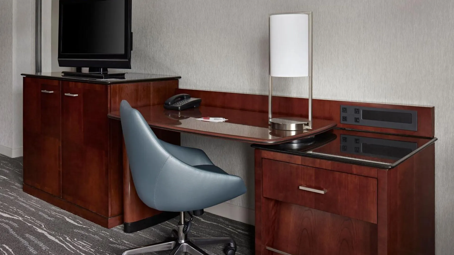 Halifax Marriott Harbourfront Hotel