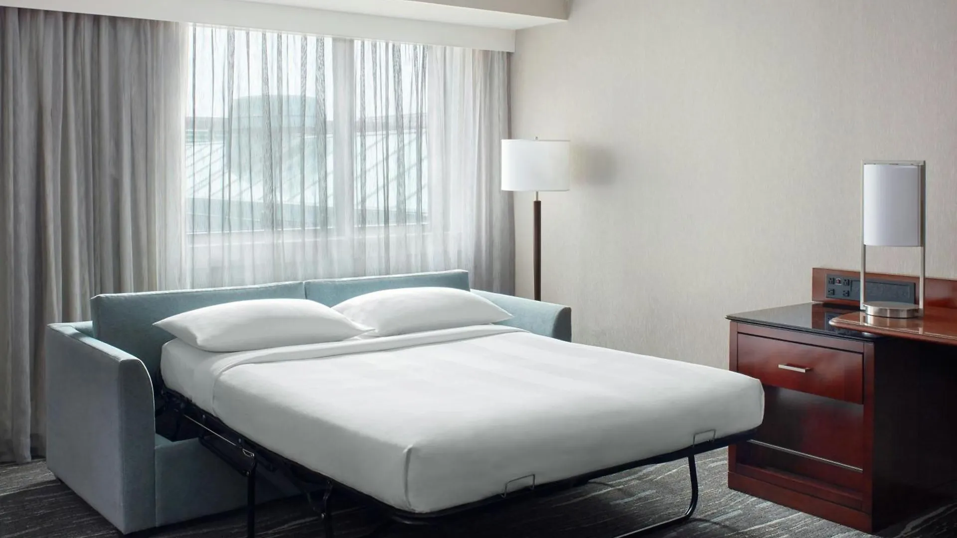Halifax Marriott Harbourfront Hotel