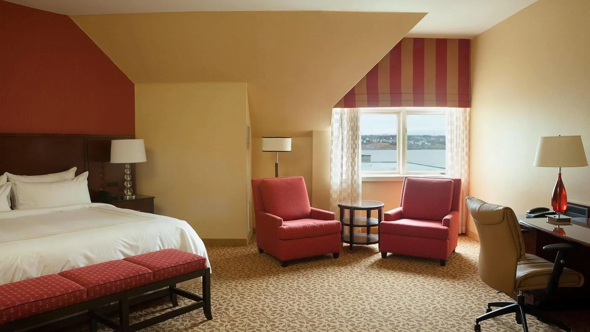 Halifax Marriott Harbourfront Hotel